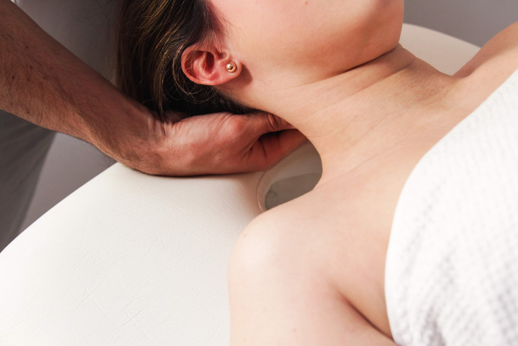 neck-treatment (1).jpg
